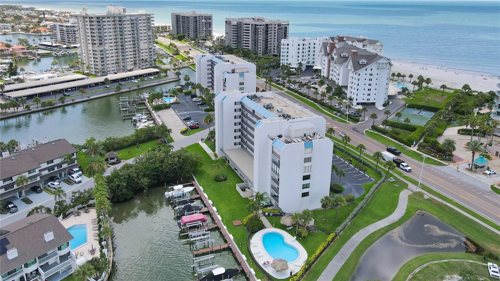 1581 GULF BLVD #302N, CLEARWATER BEACH, FL, 33767