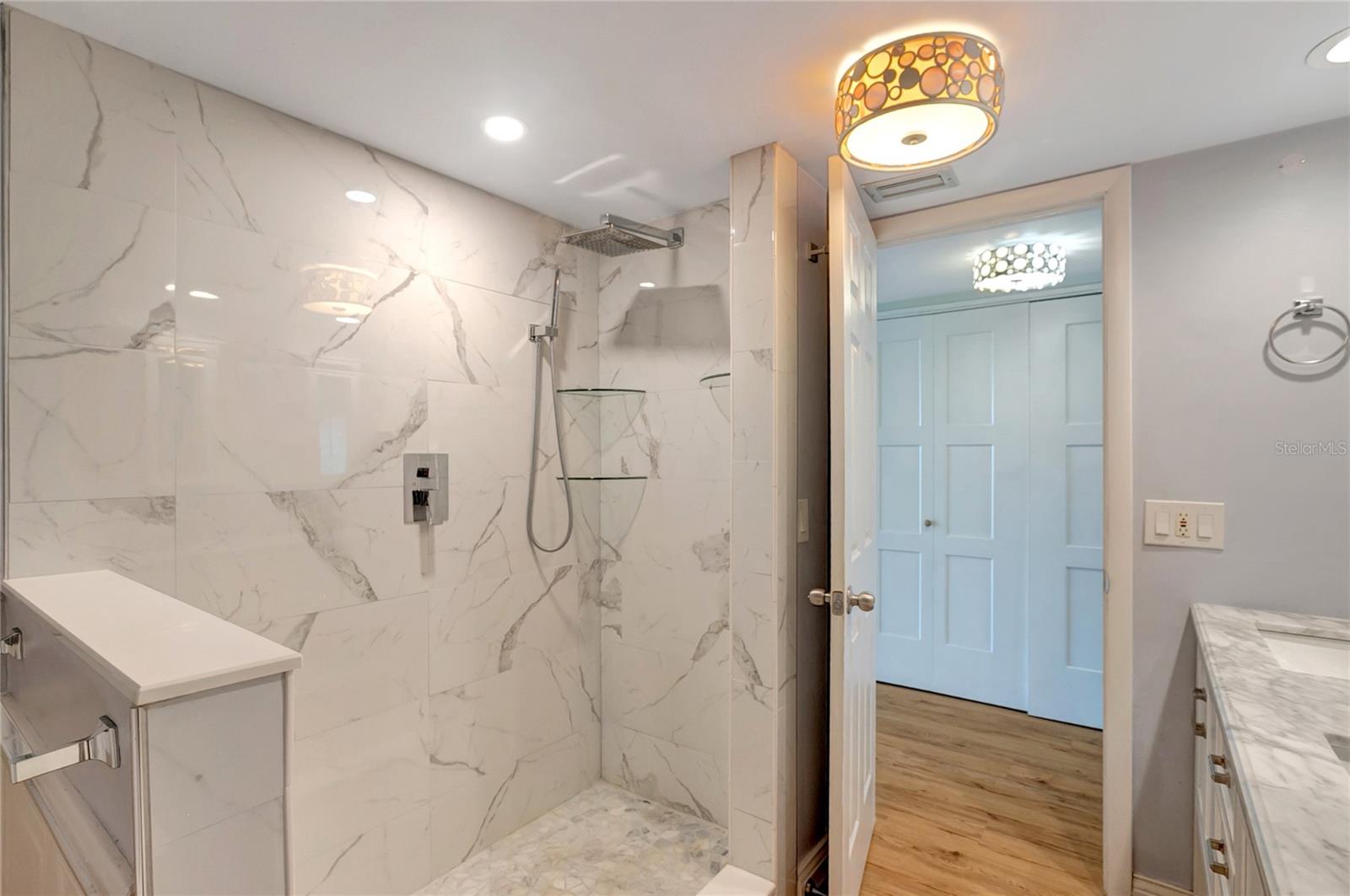 1581 GULF BLVD #302N, CLEARWATER BEACH, FL, 33767