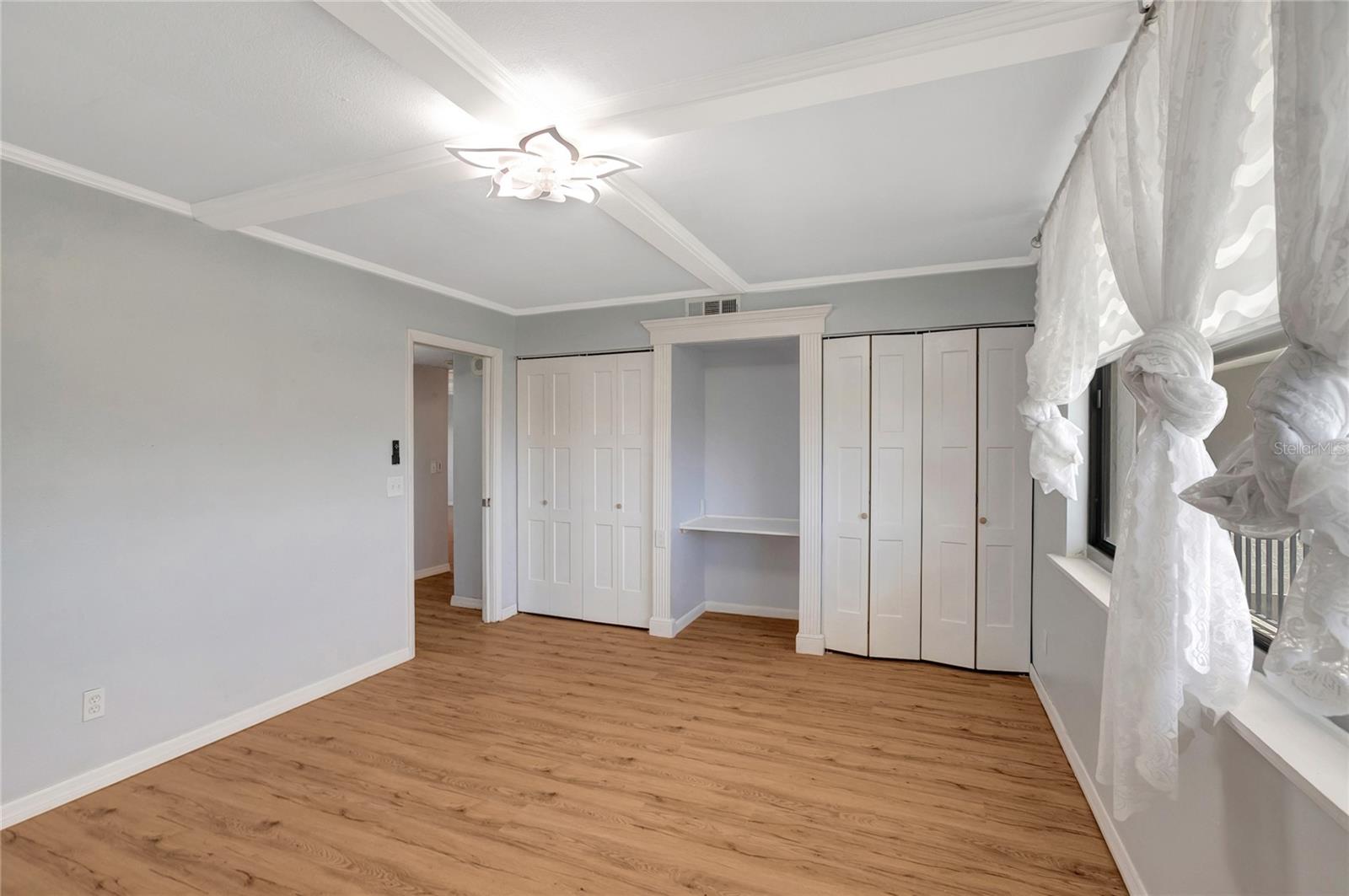 1581 GULF BLVD #302N, CLEARWATER BEACH, FL, 33767