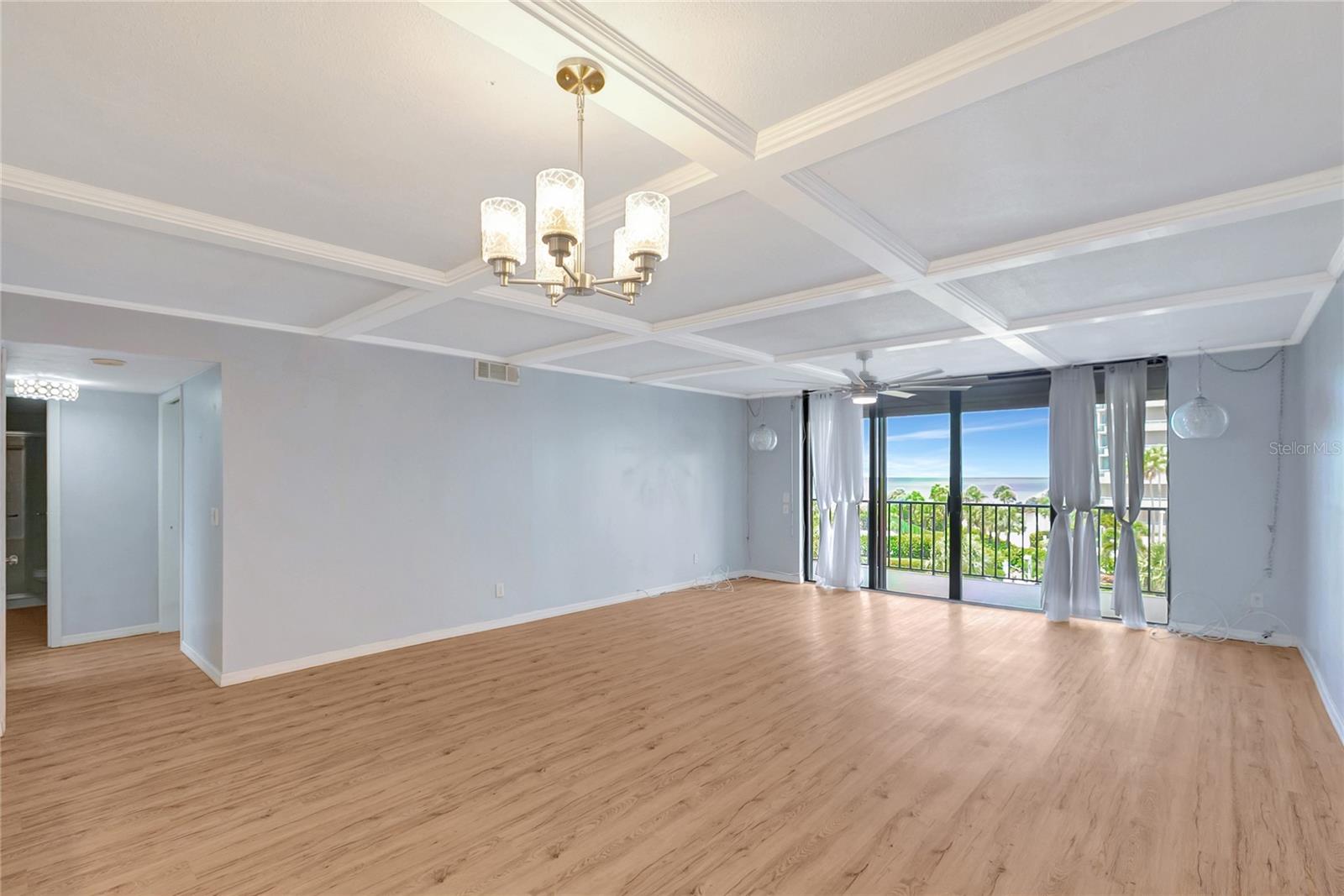1581 GULF BLVD #302N, CLEARWATER BEACH, FL, 33767