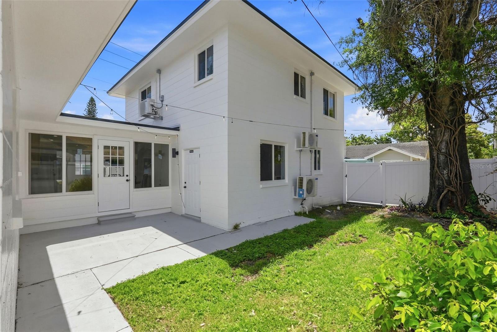 3600 1ST AVE S, ST PETERSBURG, FL, 33711