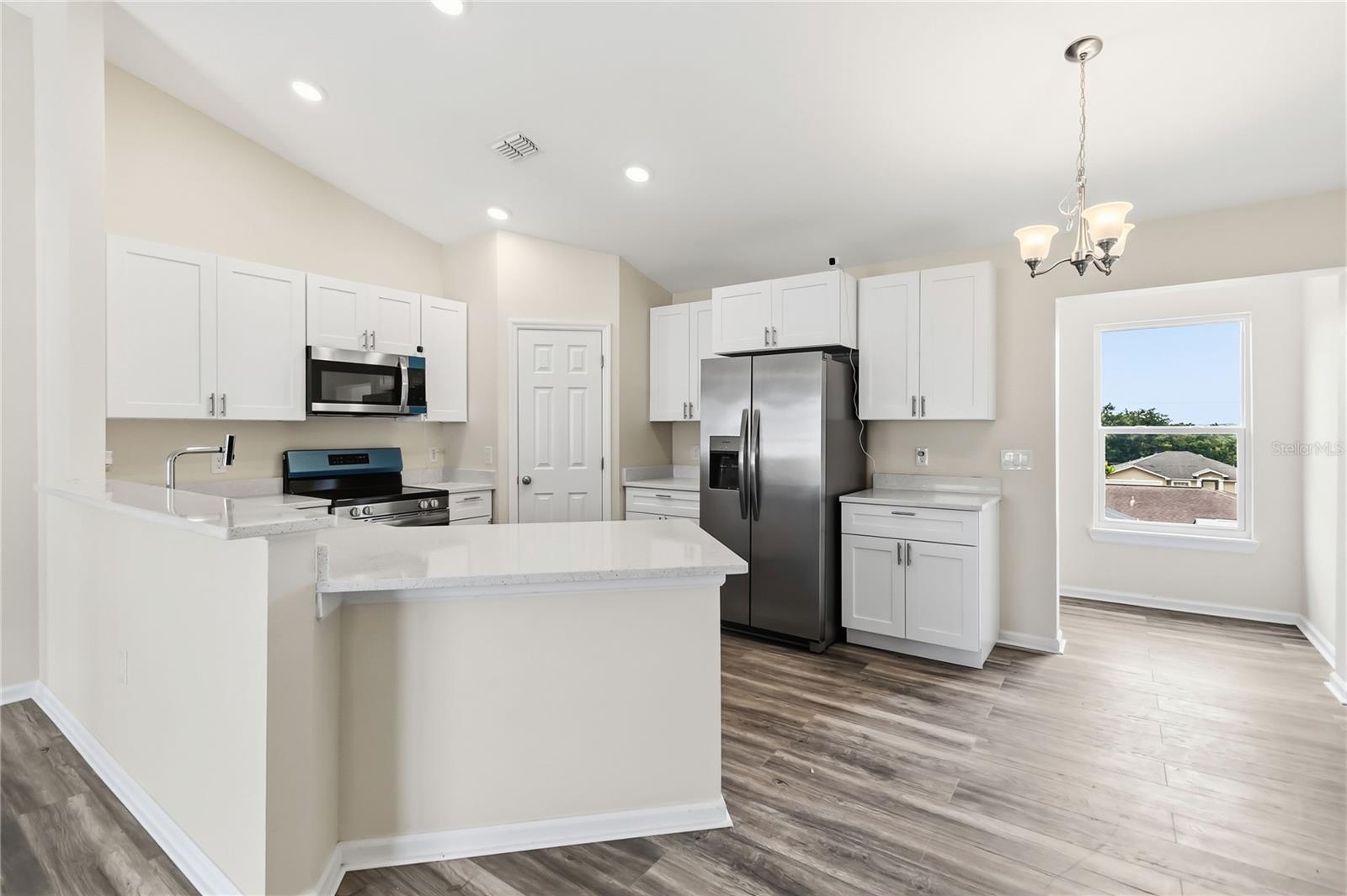 2242 N NORMANDY BLVD, DELTONA, FL, 32725