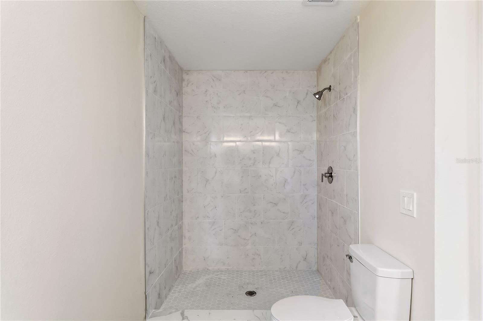 2242 N NORMANDY BLVD, DELTONA, FL, 32725