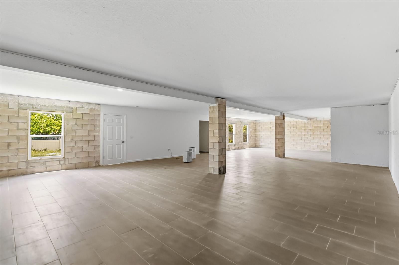 2242 N NORMANDY BLVD, DELTONA, FL, 32725