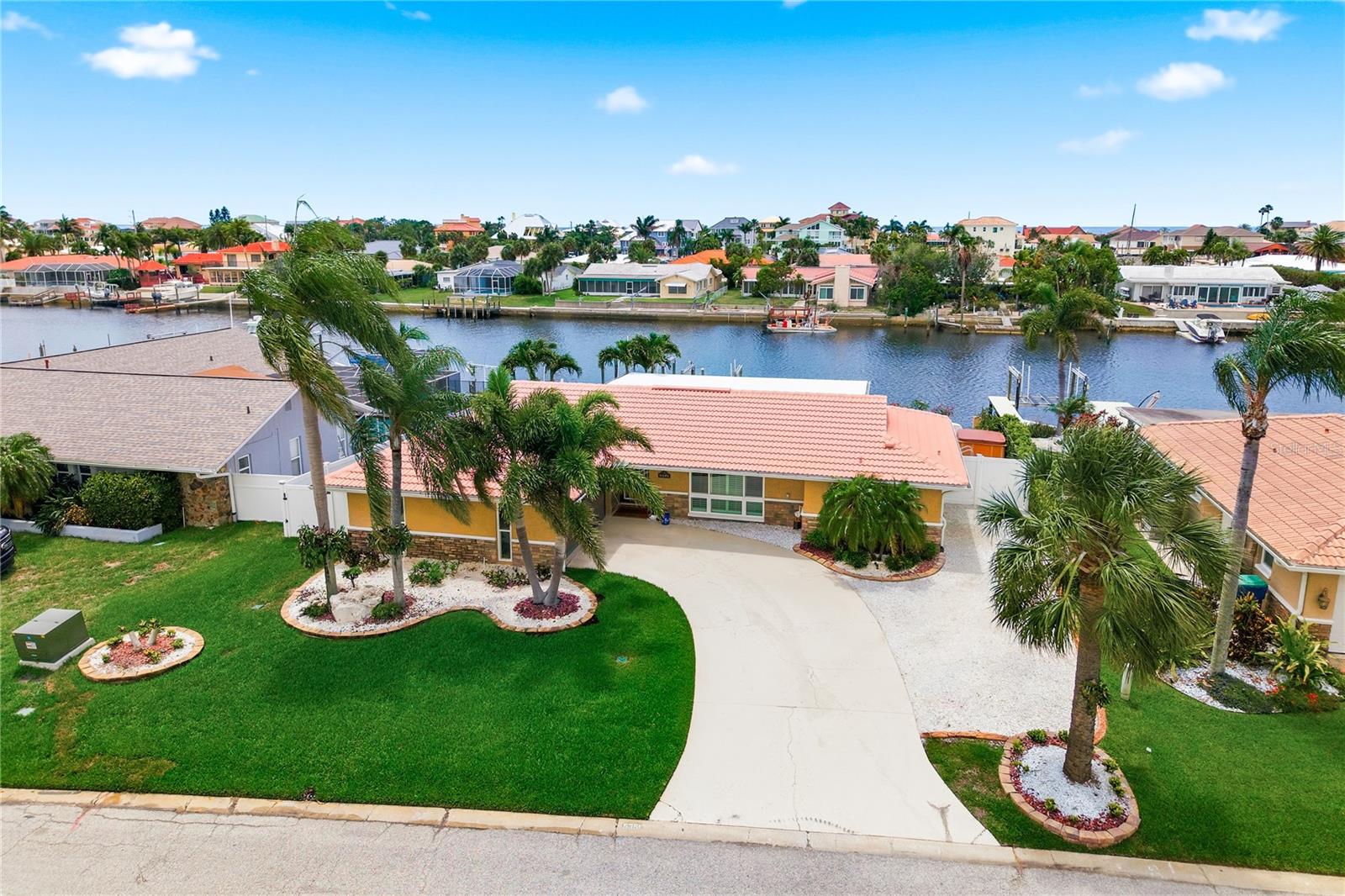 5351 PILOTS PL, NEW PORT RICHEY, FL, 34652