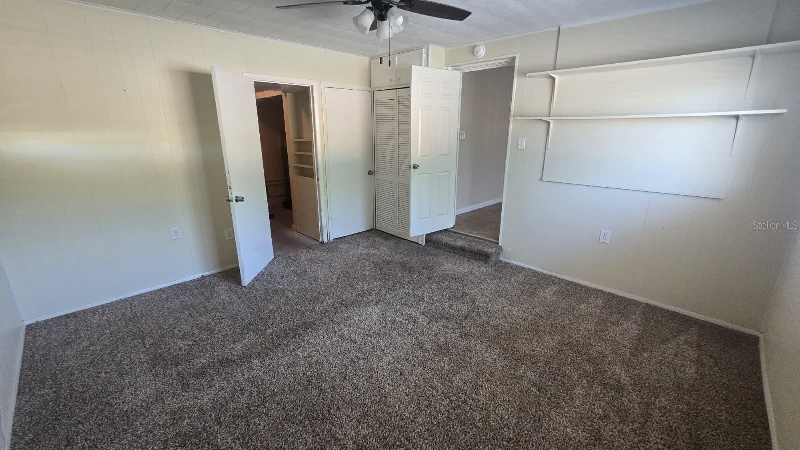 4300 72ND AVE N, PINELLAS PARK, FL, 33781
