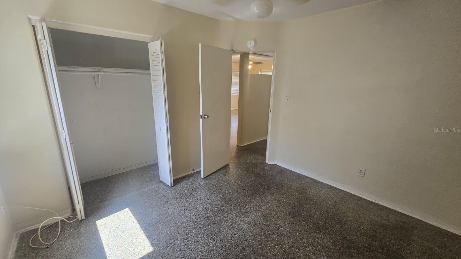 4300 72ND AVE N, PINELLAS PARK, FL, 33781