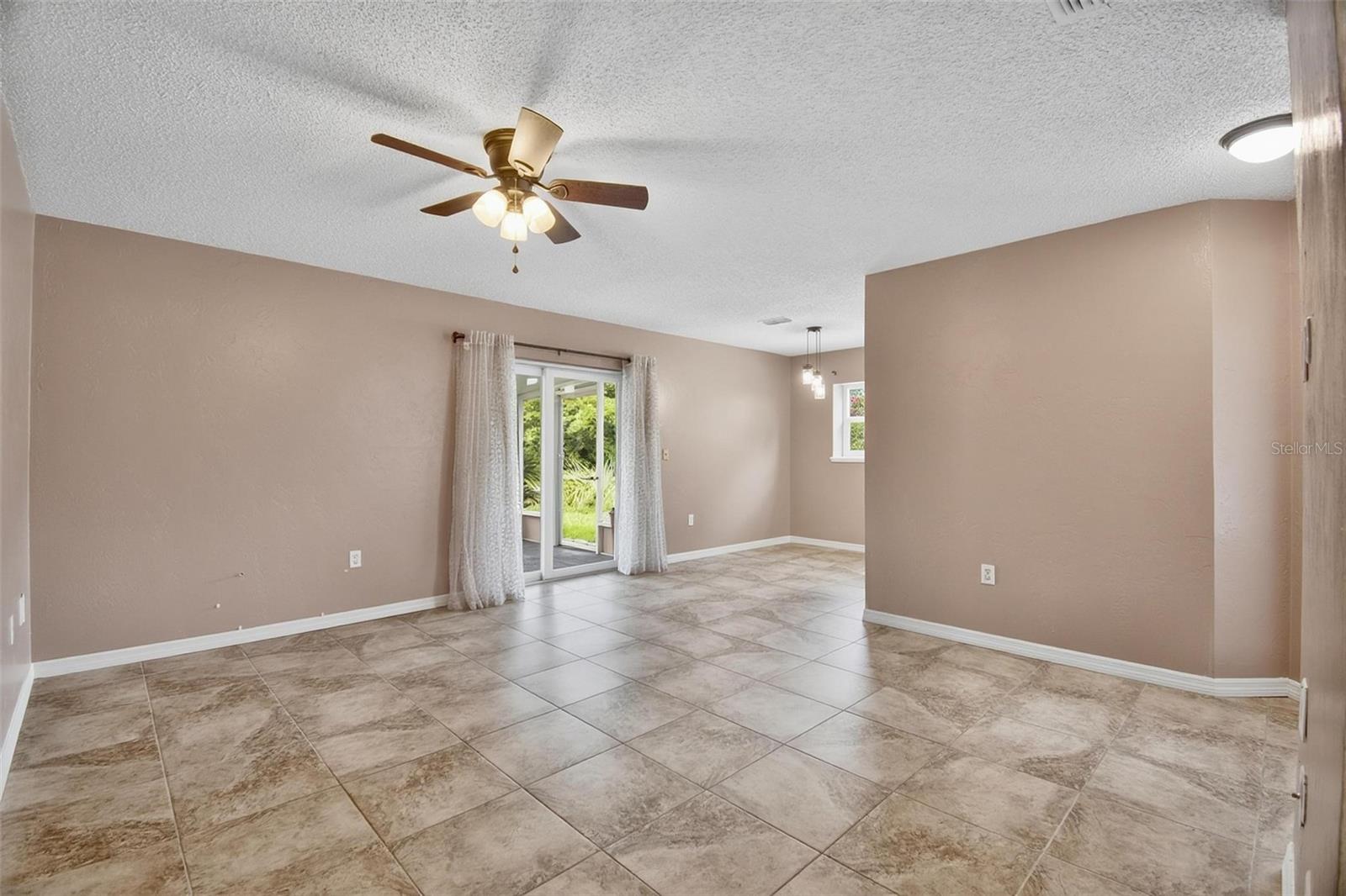 73 BUTTONWORTH DR #B, PALM COAST, FL, 32137