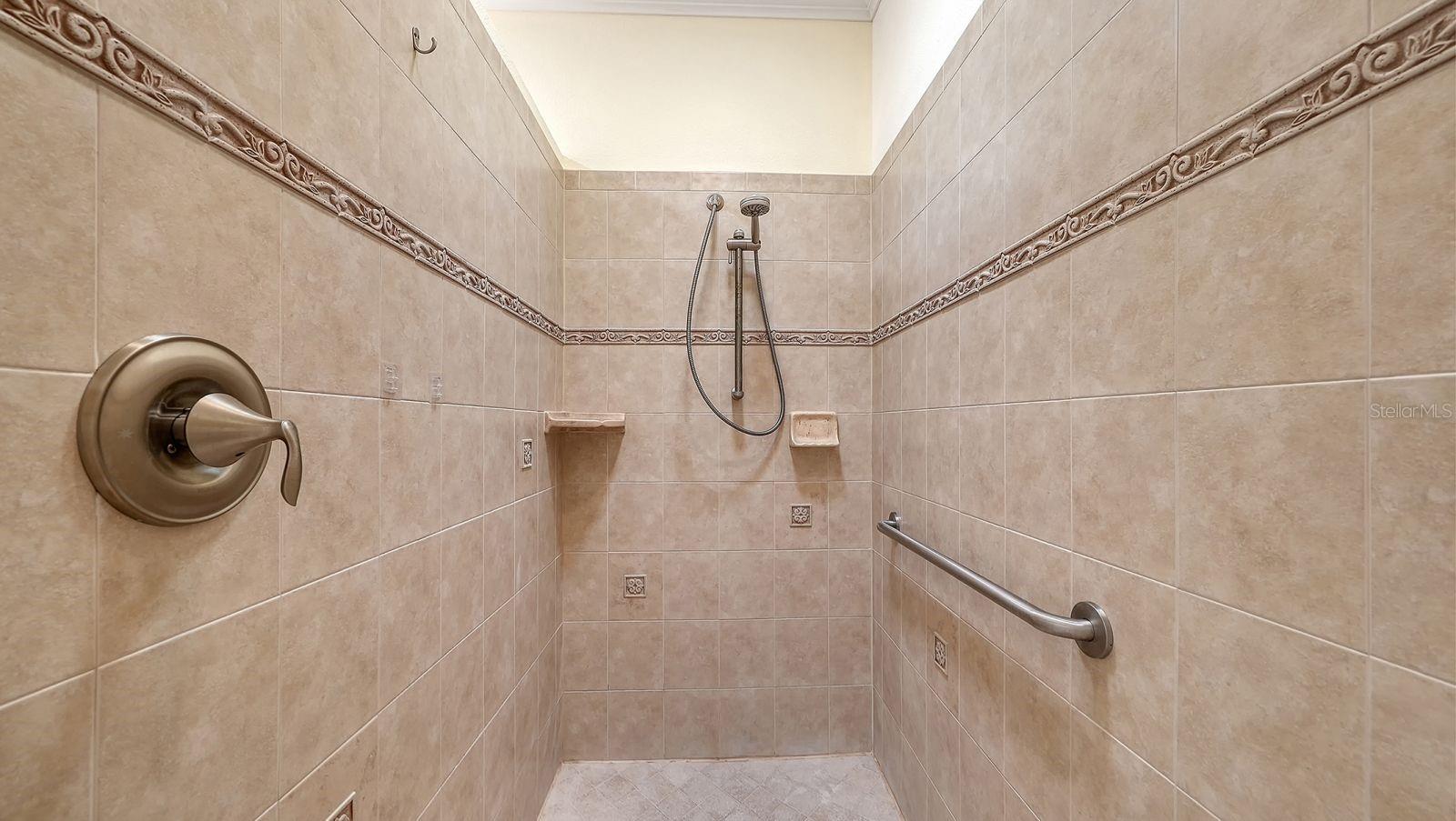 11426 BERTOLINI DR, VENICE, FL, 34292