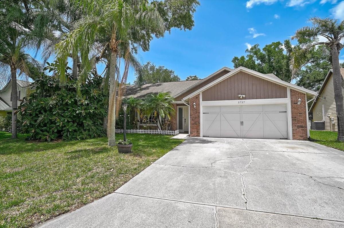 5737 FORESTER LAKE DR, SARASOTA, FL, 34243