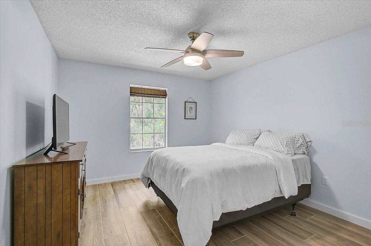 5737 FORESTER LAKE DR, SARASOTA, FL, 34243