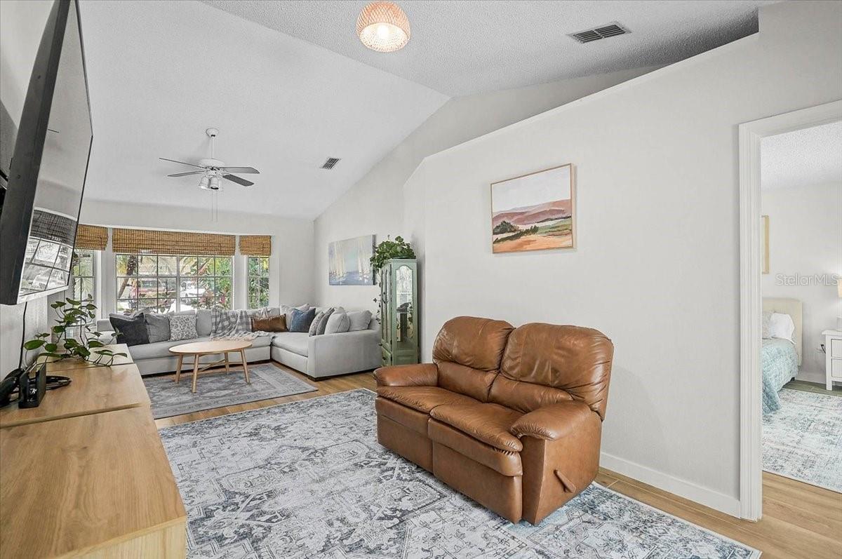 5737 FORESTER LAKE DR, SARASOTA, FL, 34243