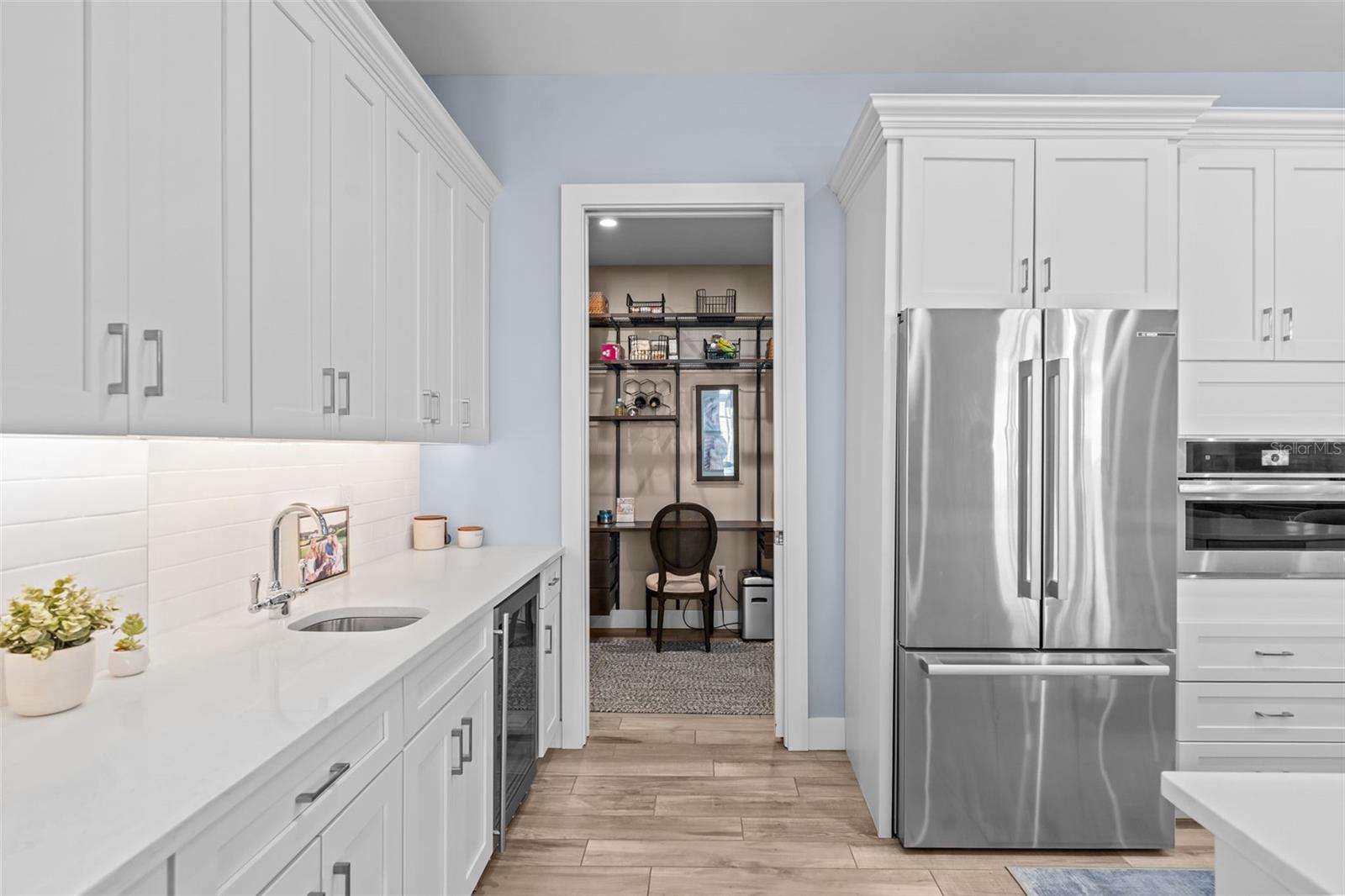 91 DAVIS BLVD #204, TAMPA, FL, 33606