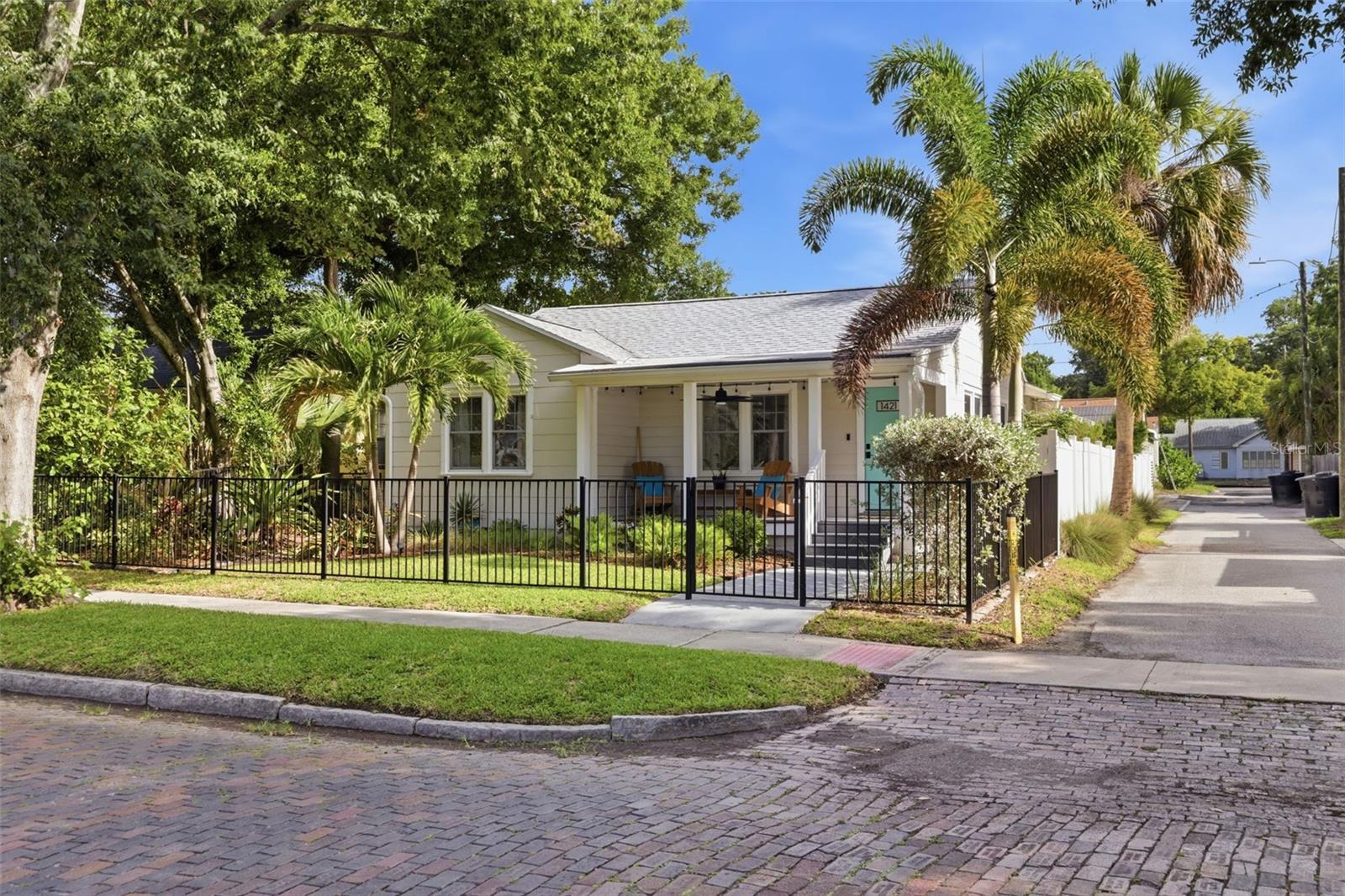 1421 21ST AVE N, ST PETERSBURG, FL, 33704
