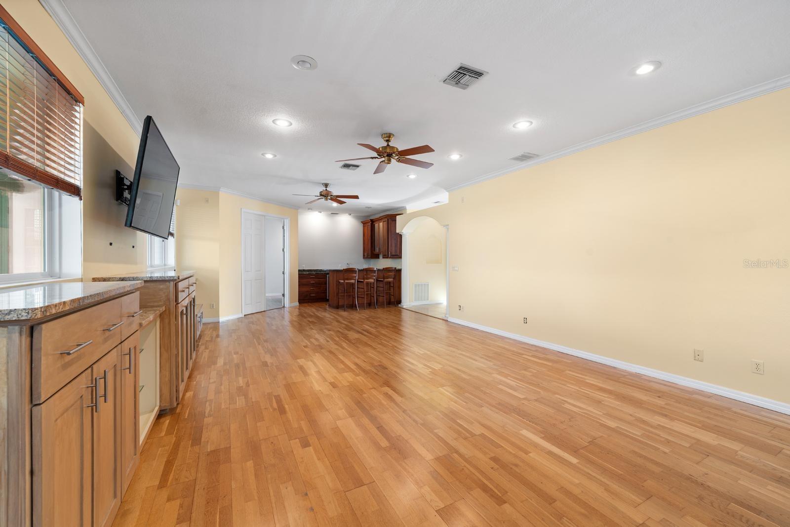 921 POINT SEASIDE DR, CRYSTAL BEACH, FL, 34681
