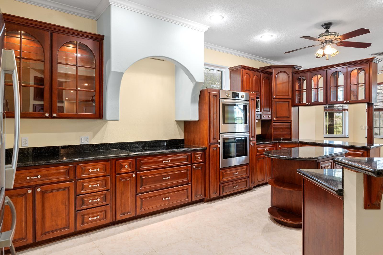 921 POINT SEASIDE DR, CRYSTAL BEACH, FL, 34681