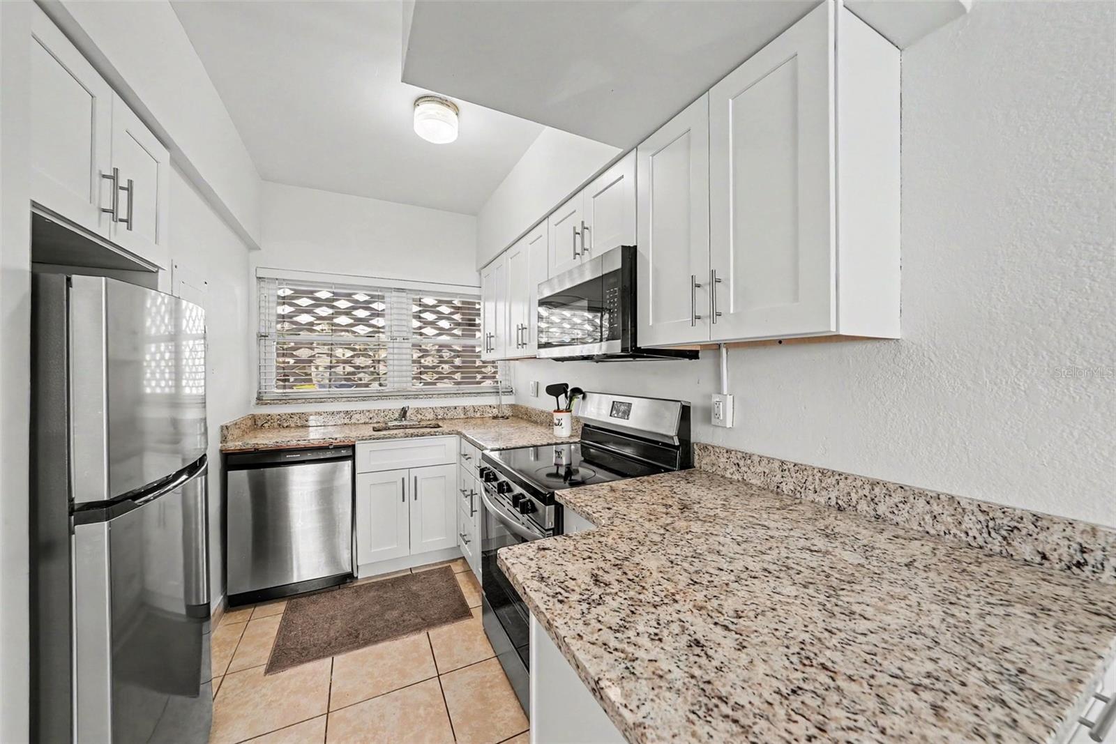 7050 SUNSET WAY #11, ST PETE BEACH, FL, 33706