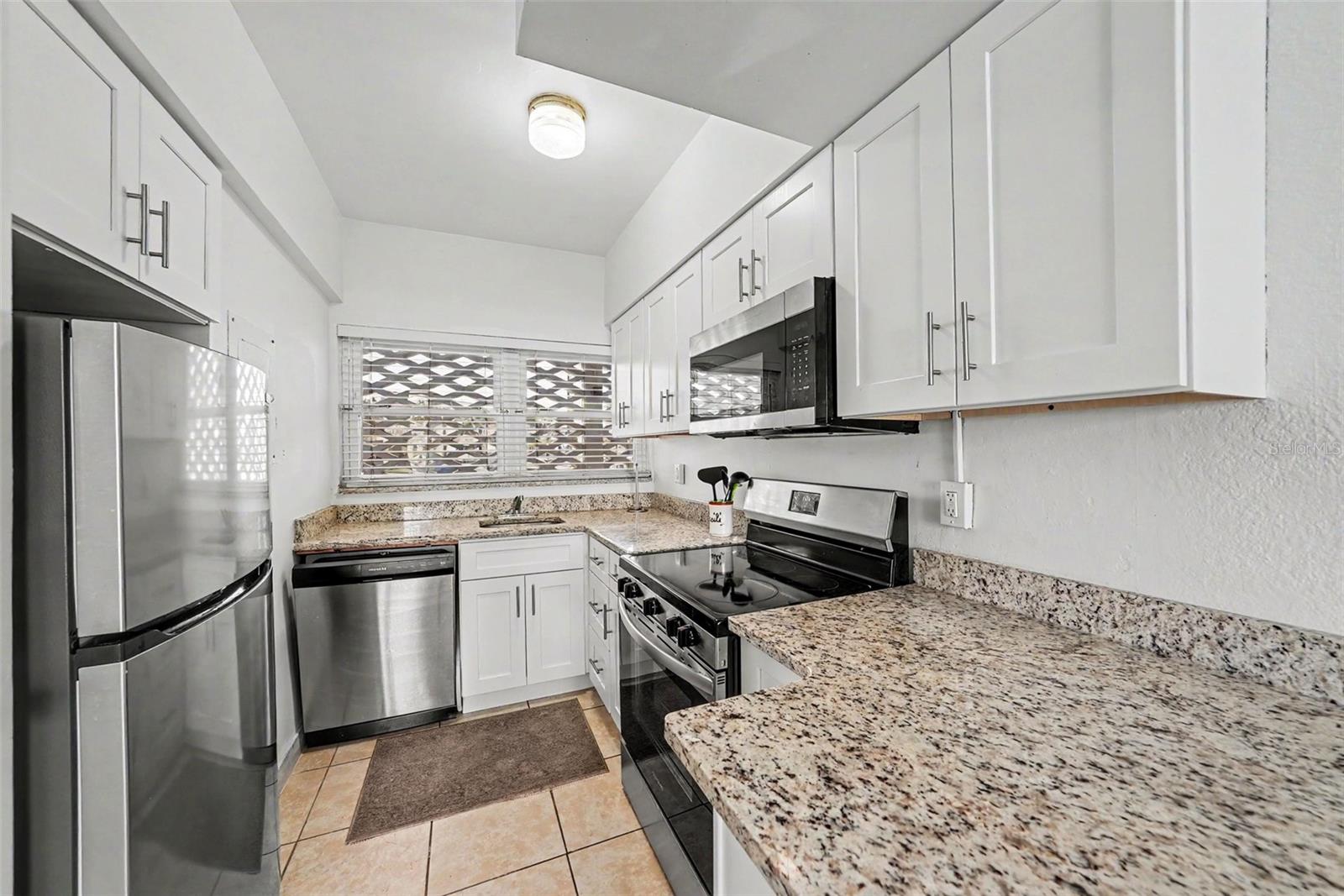 7050 SUNSET WAY #11, ST PETE BEACH, FL, 33706