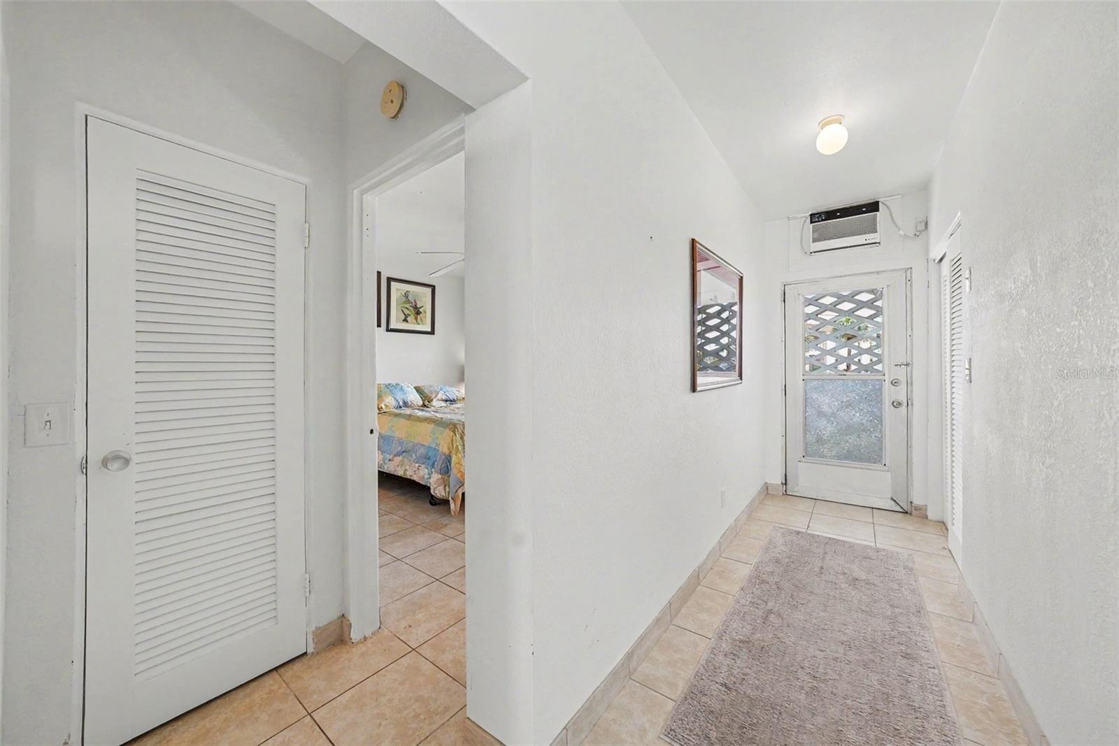 7050 SUNSET WAY #11, ST PETE BEACH, FL, 33706