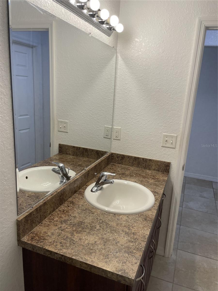 417 CRABTREE AVE, ORLANDO, FL, 32835