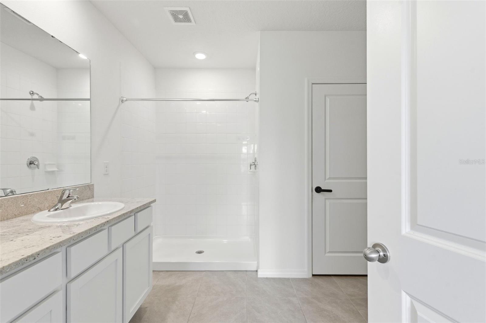 9014 FORGE BREEZE LOOP, WESLEY CHAPEL, FL, 33545