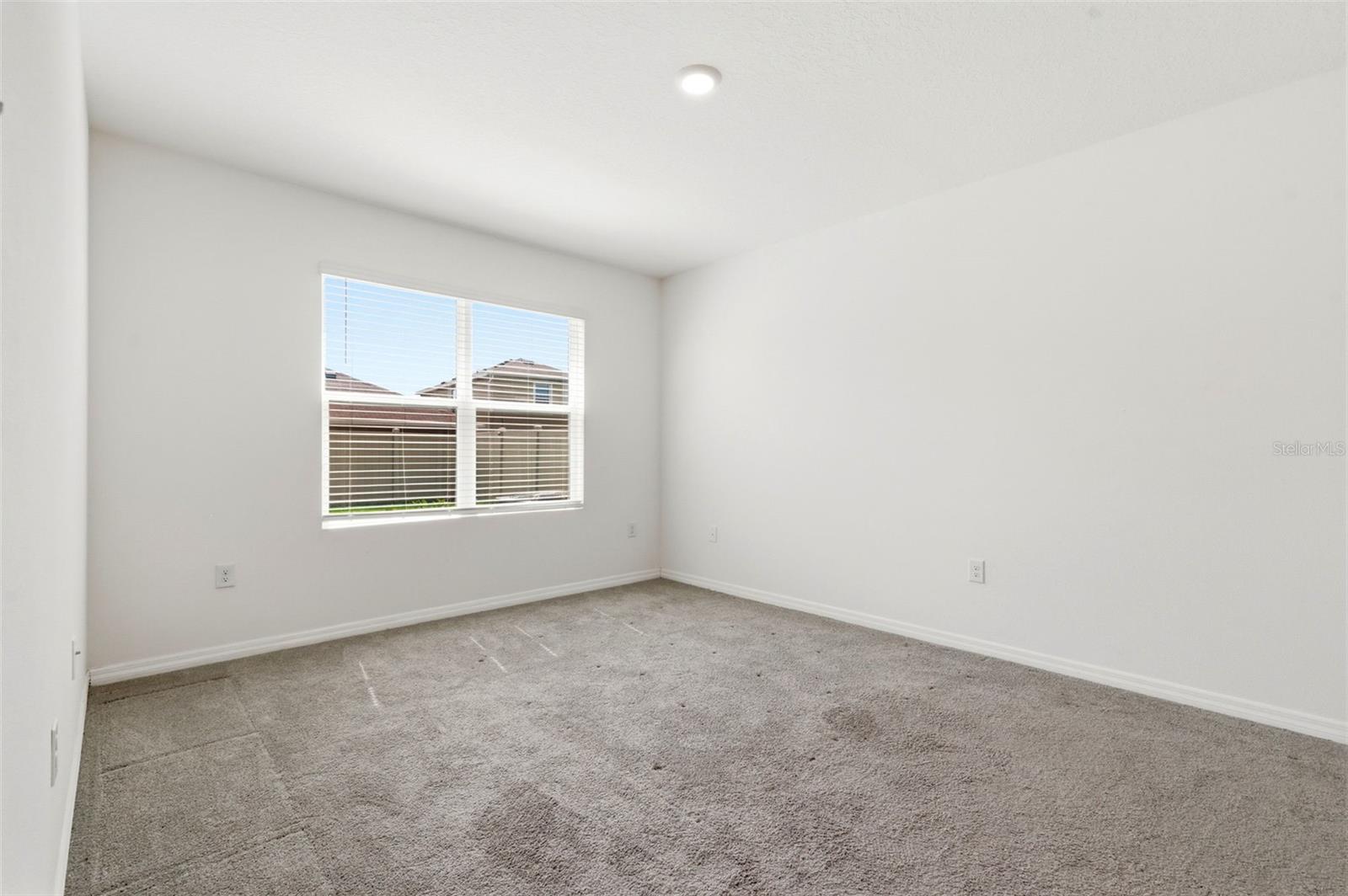 9014 FORGE BREEZE LOOP, WESLEY CHAPEL, FL, 33545