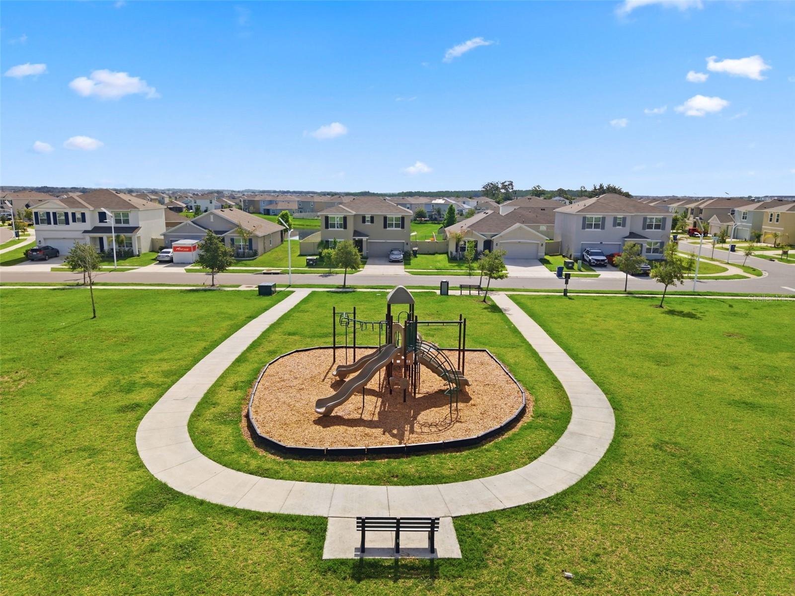 9014 FORGE BREEZE LOOP, WESLEY CHAPEL, FL, 33545