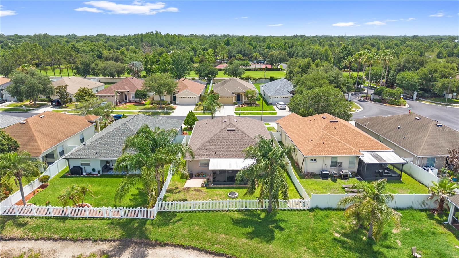 3911 LANGDRUM DR, WESLEY CHAPEL, FL, 33543