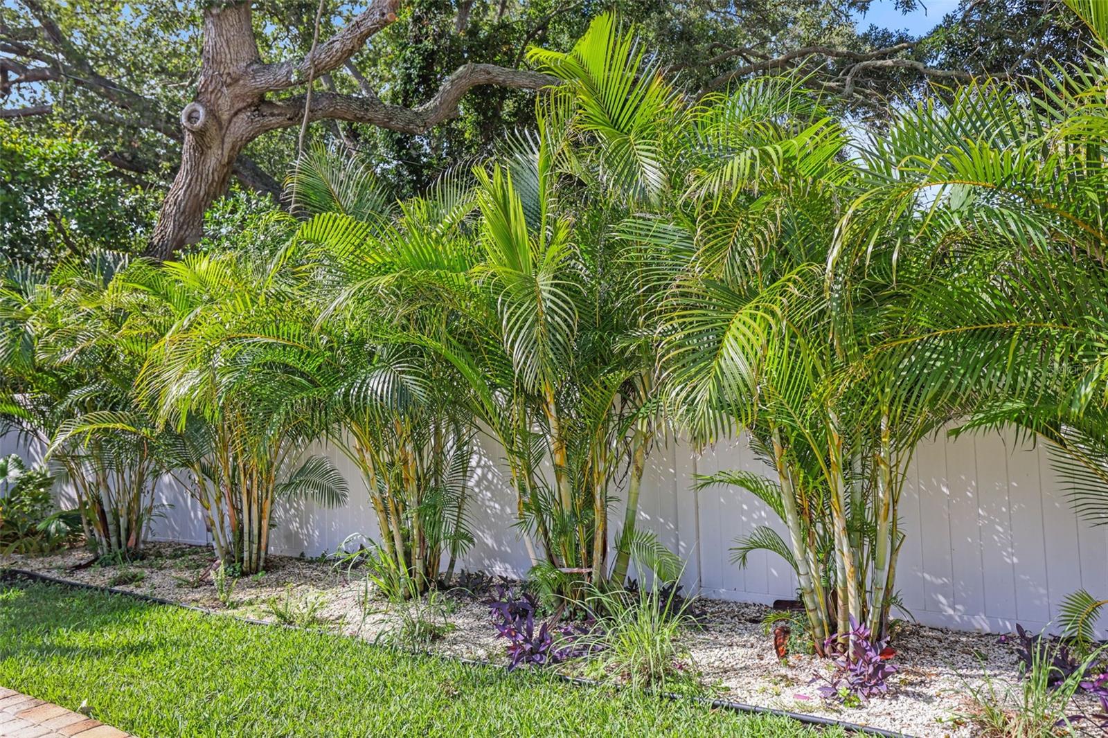 1701 INDIAN ROCKS RD, BELLEAIR, FL, 33756