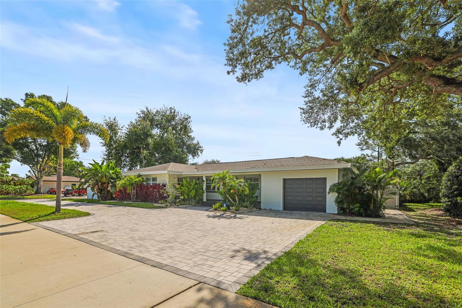 1701 INDIAN ROCKS RD, BELLEAIR, FL, 33756