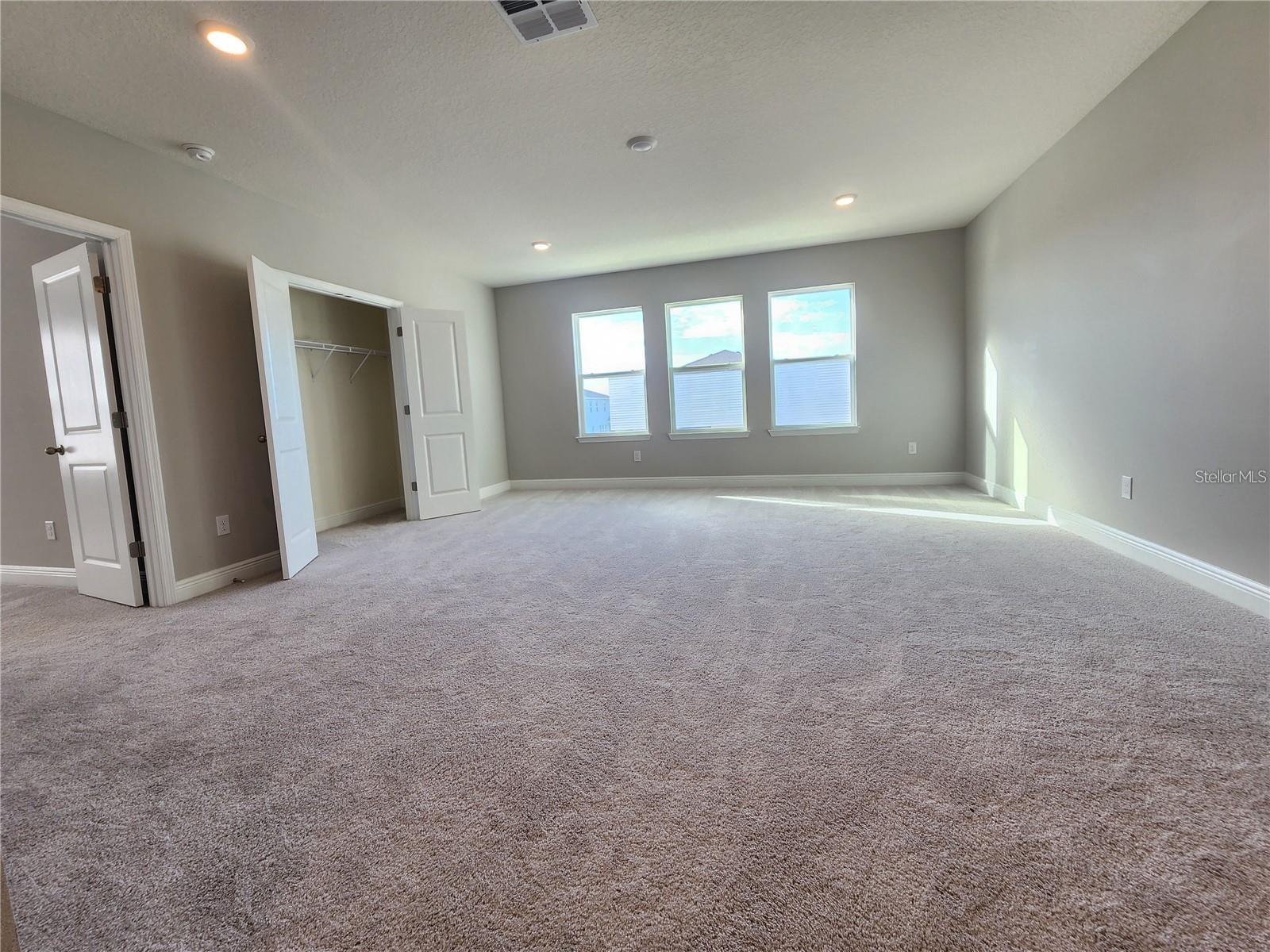 2488 CHAPEL OAK BND, WESLEY CHAPEL, FL, 33543
