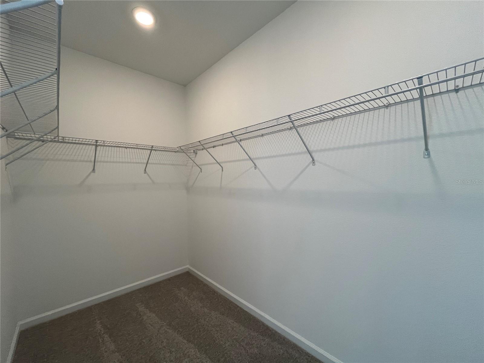 BRONSONS RDG REP, APOPKA, FL, 32703