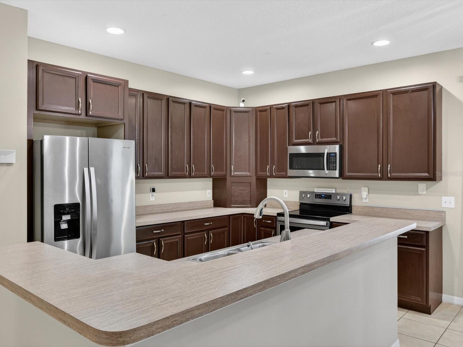 2478 CYPRESS TRACE CIR, ORLANDO, FL, 32825
