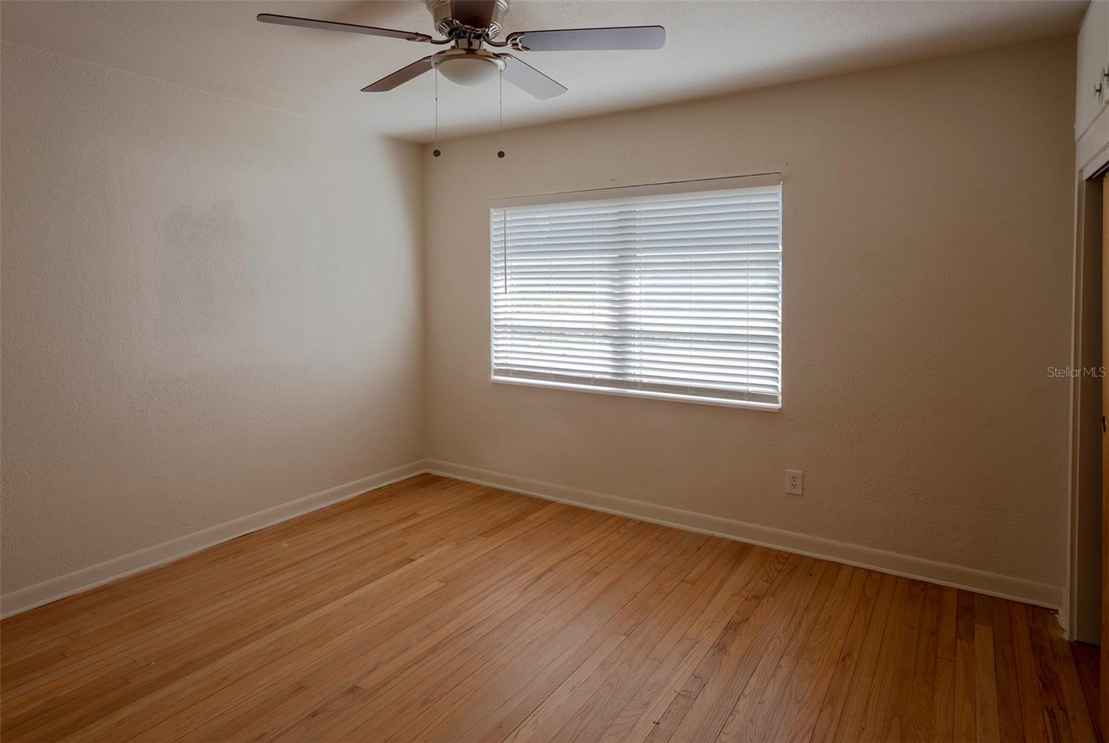 1102 SUNSET POINT RD, CLEARWATER, FL, 33755