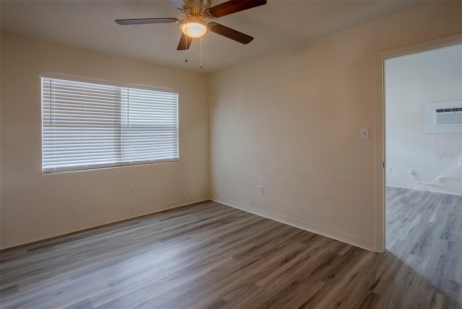 1102 SUNSET POINT RD, CLEARWATER, FL, 33755