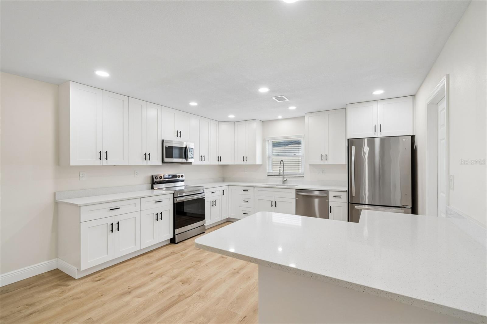 6003 TAMPA SHORES BLVD, TAMPA, FL, 33615