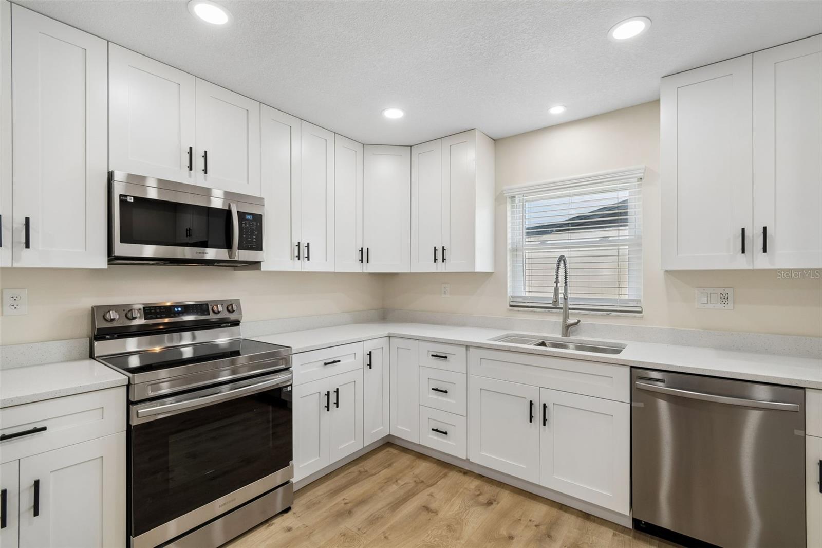 6003 TAMPA SHORES BLVD, TAMPA, FL, 33615