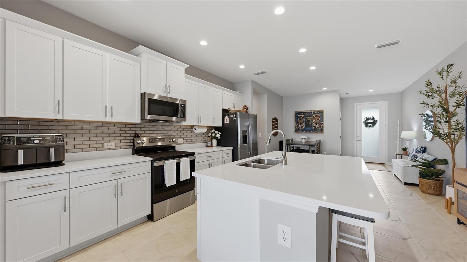 6211 DRY TORTUGAS DR, SARASOTA, FL, 34241