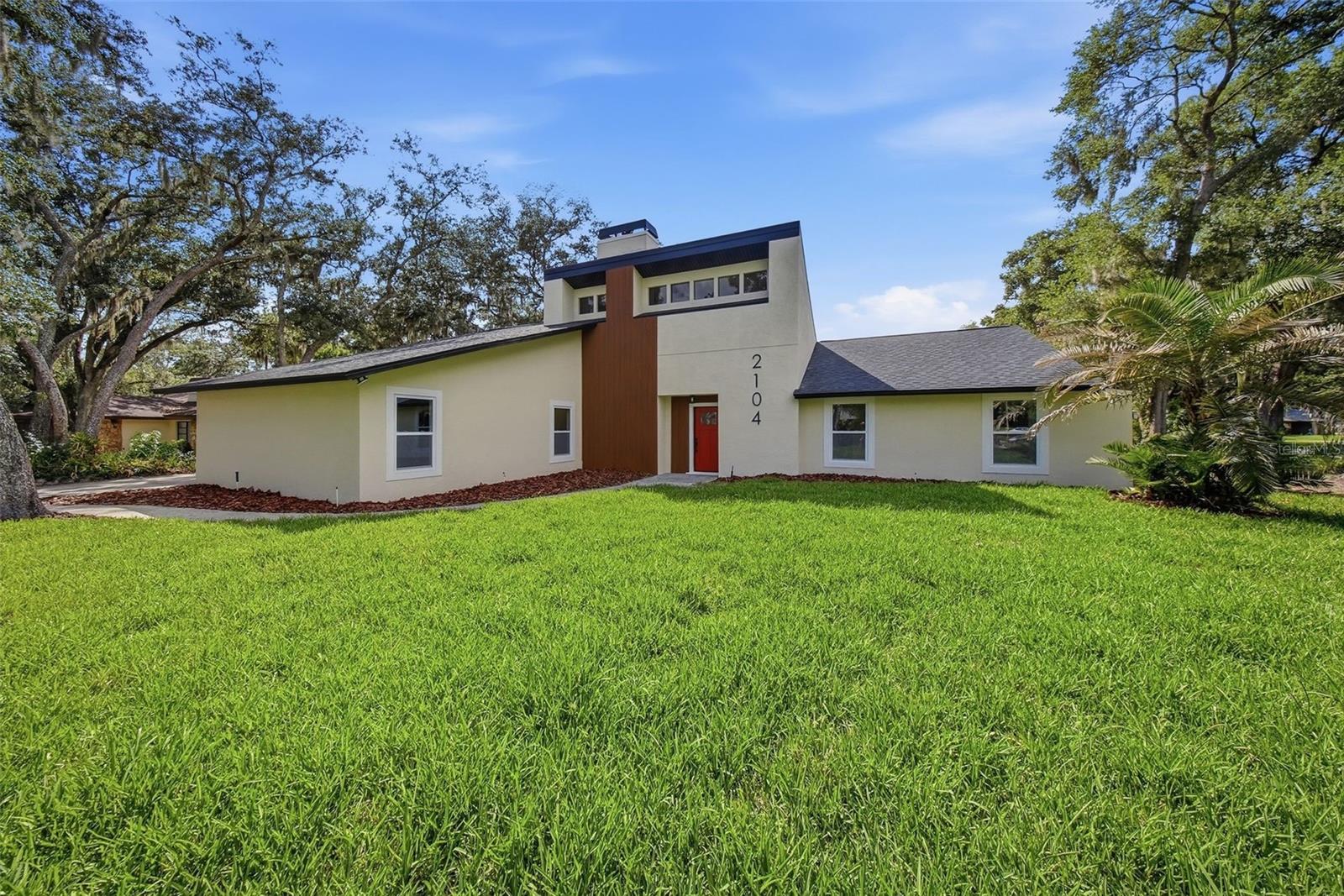 2104 DOEFIELD CT, VALRICO, FL, 33596