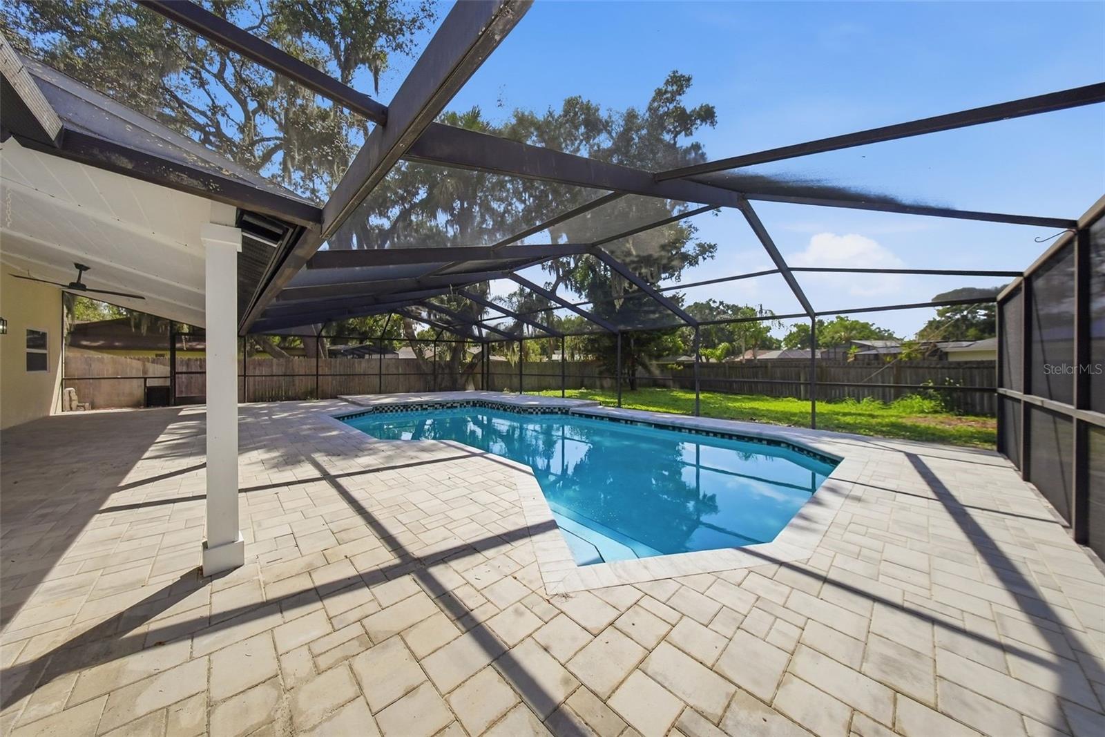 2104 DOEFIELD CT, VALRICO, FL, 33596