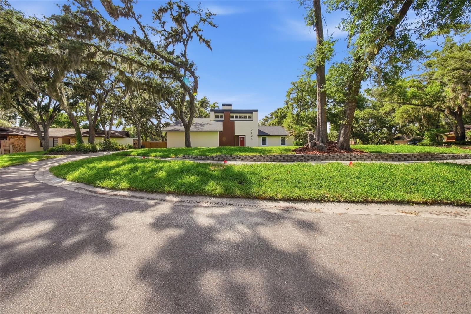 2104 DOEFIELD CT, VALRICO, FL, 33596