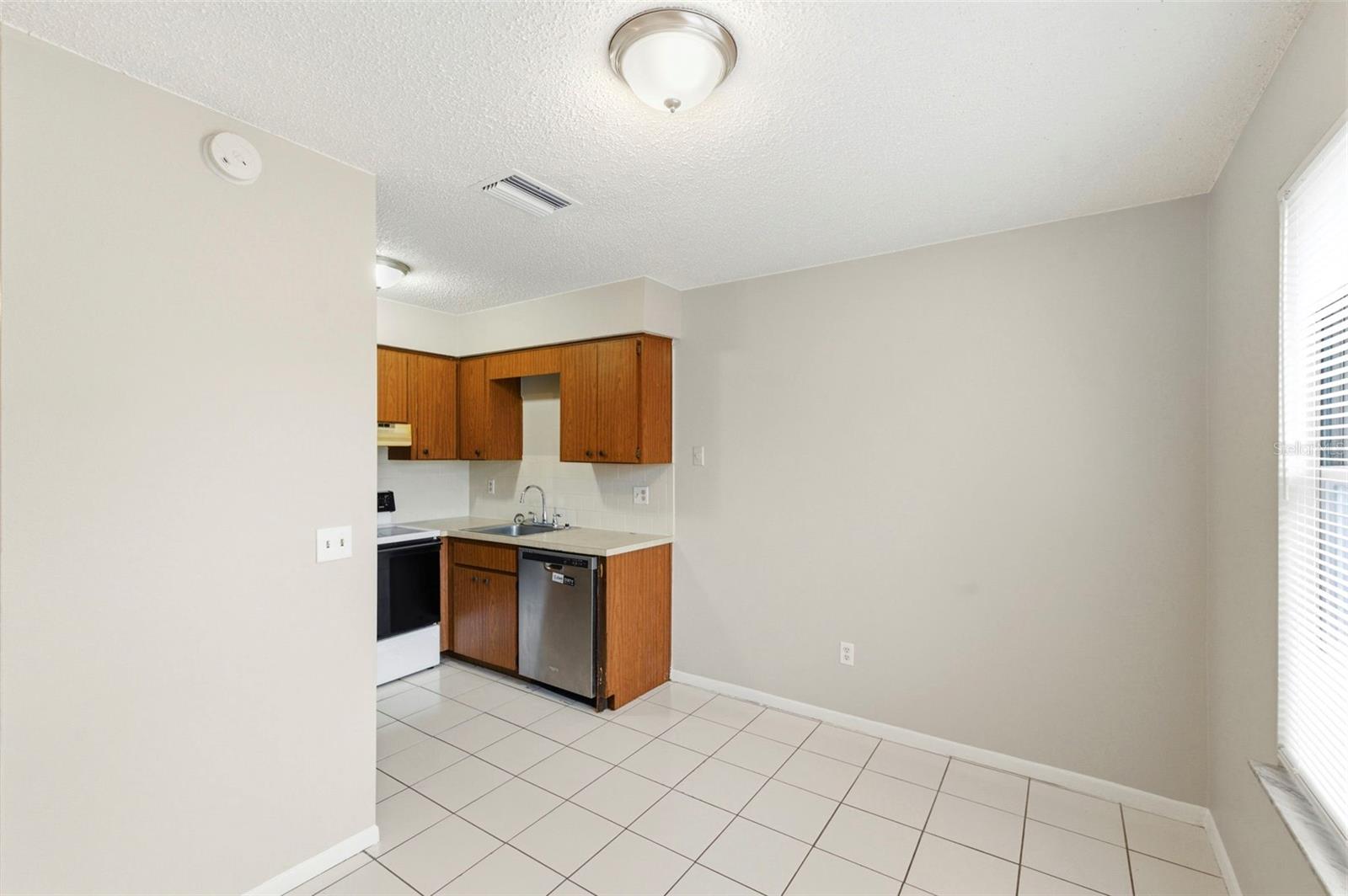 8124 OMAHA CIR, SPRING HILL, FL, 34606
