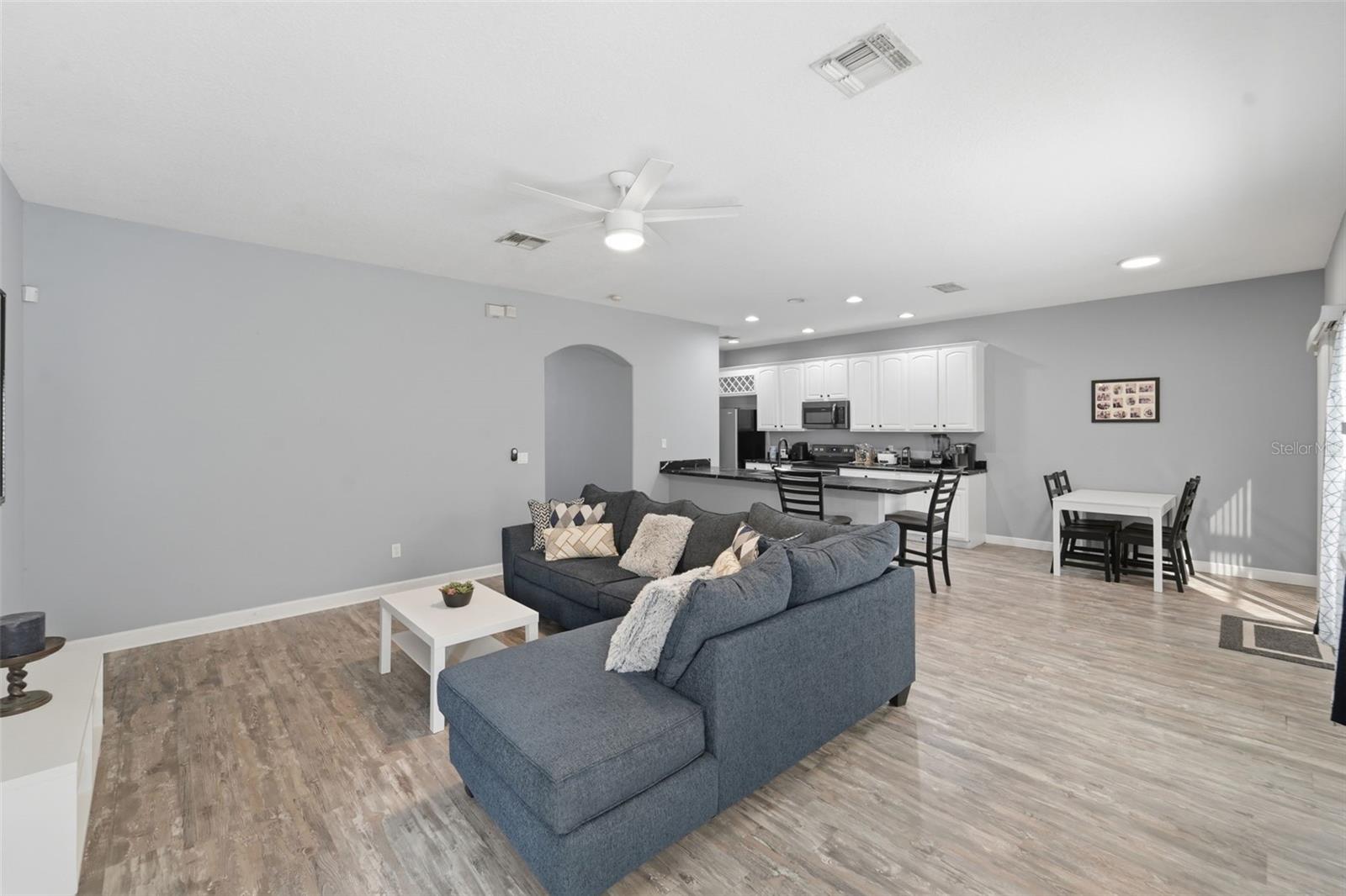 18124 SAXONY LN, ORLANDO, FL, 32820