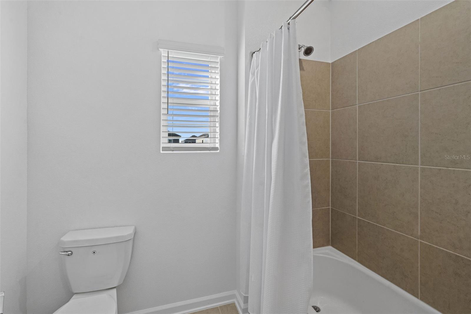 3000 NAMASTE DR, CLERMONT, FL, 34714