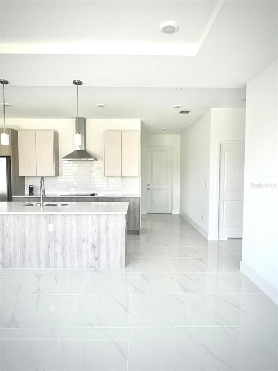 117 NW 13TH ST, CAPE CORAL, FL, 33993