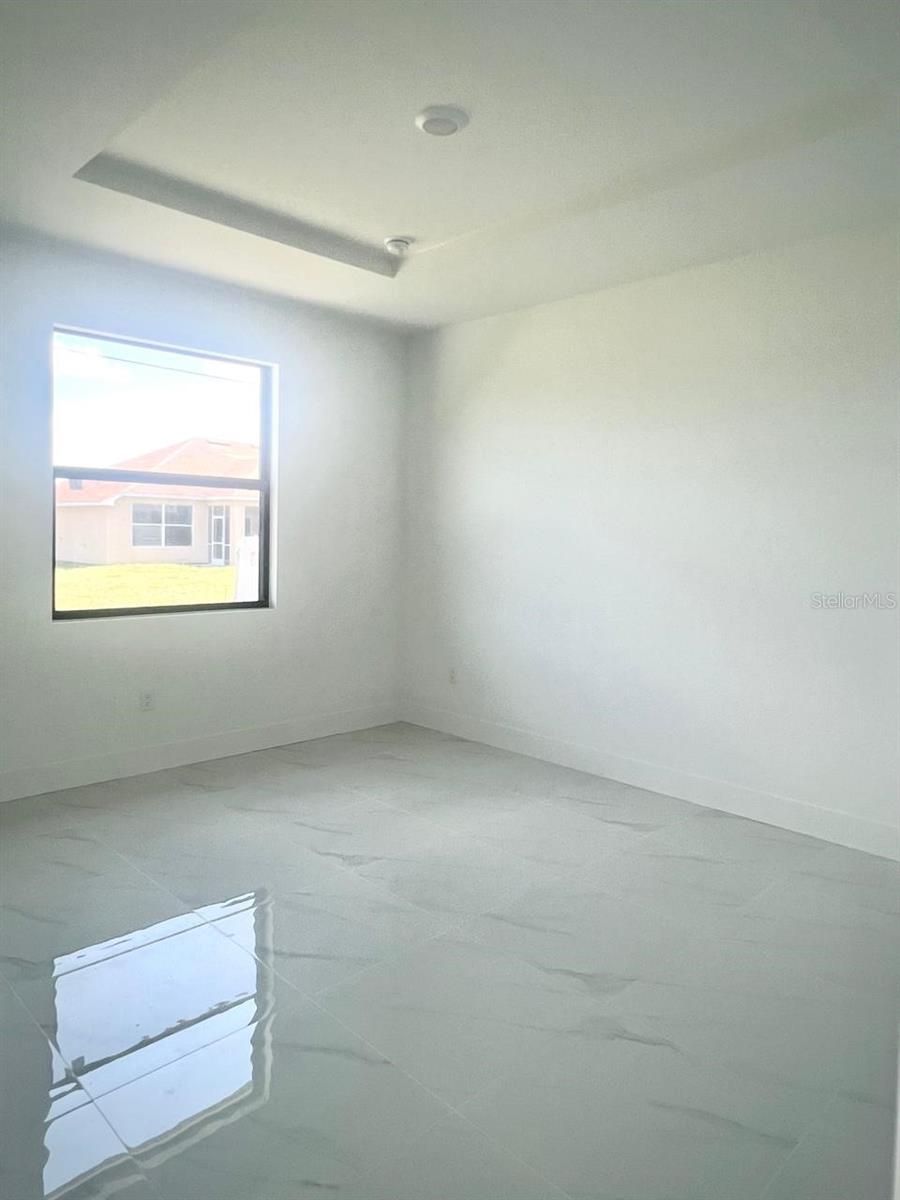 117 NW 13TH ST, CAPE CORAL, FL, 33993