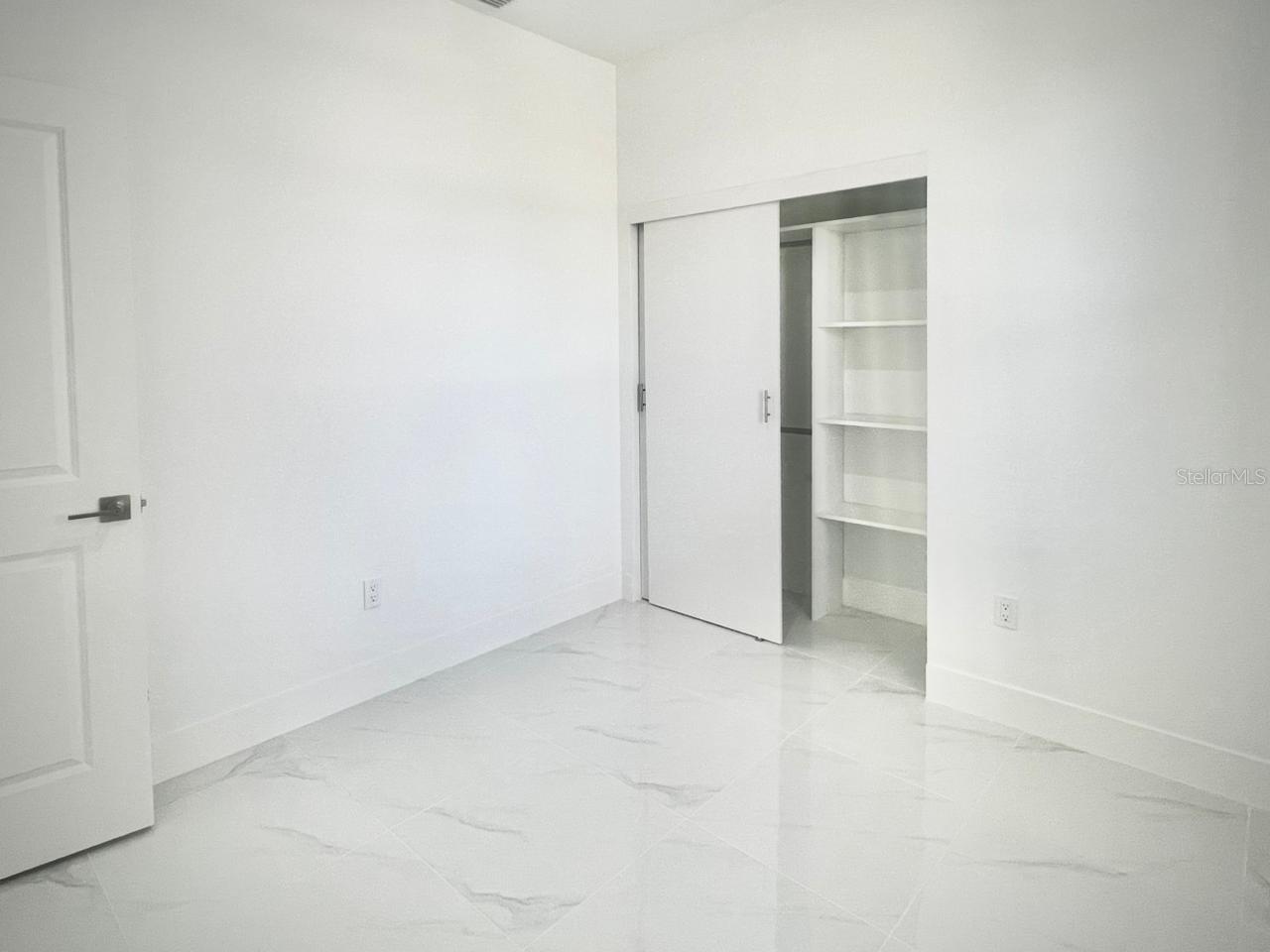 117 NW 13TH ST, CAPE CORAL, FL, 33993