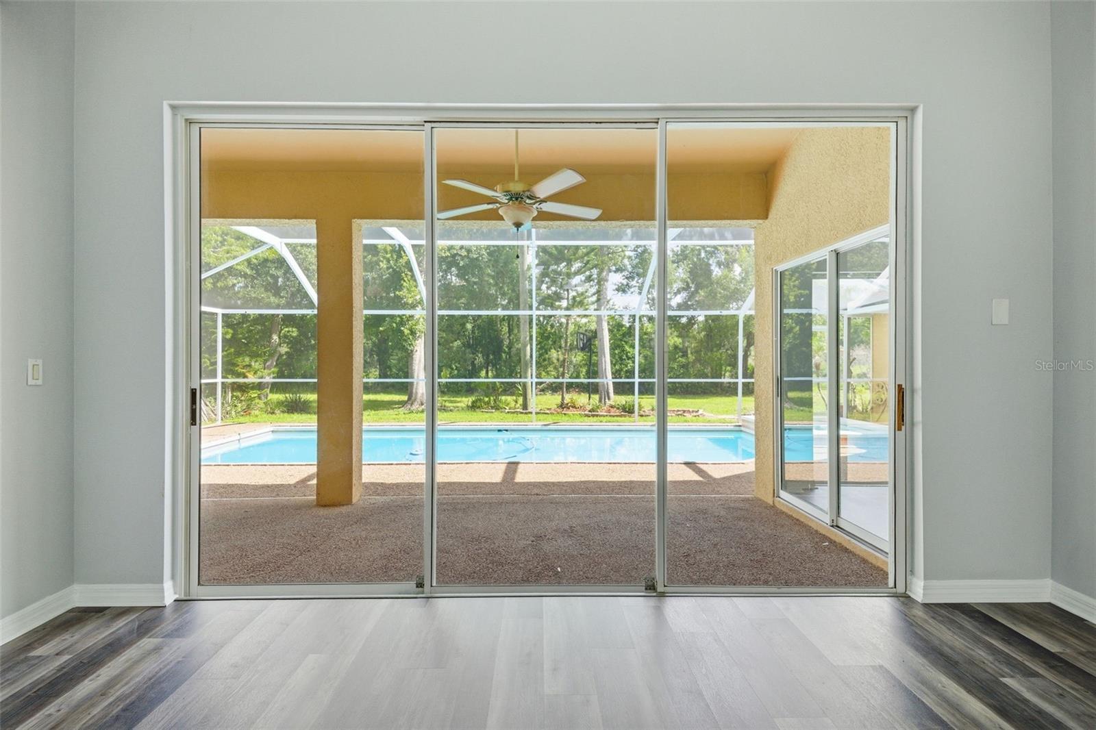 504 STRATFIELD DR, LUTZ, FL, 33549