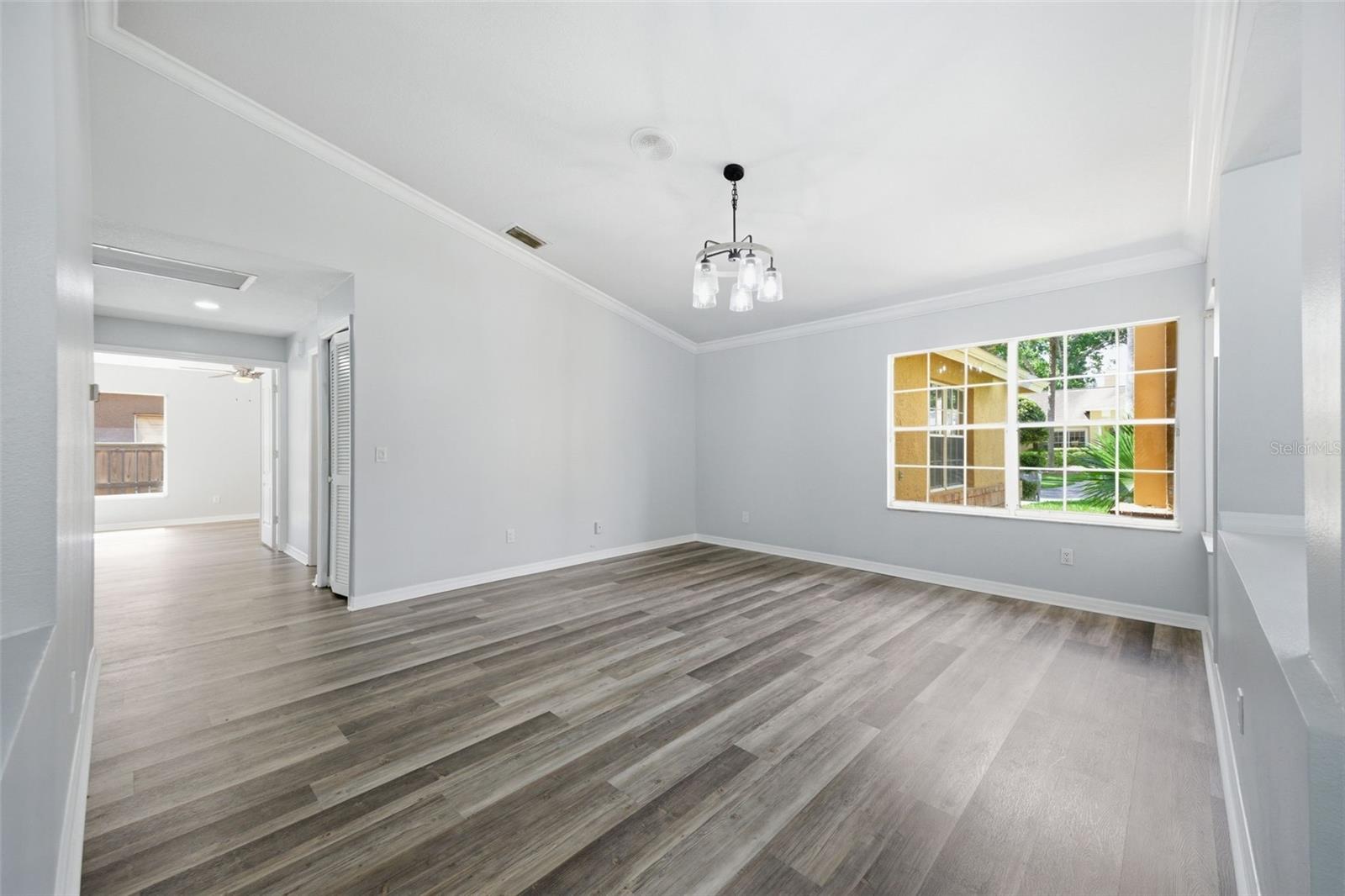 504 STRATFIELD DR, LUTZ, FL, 33549