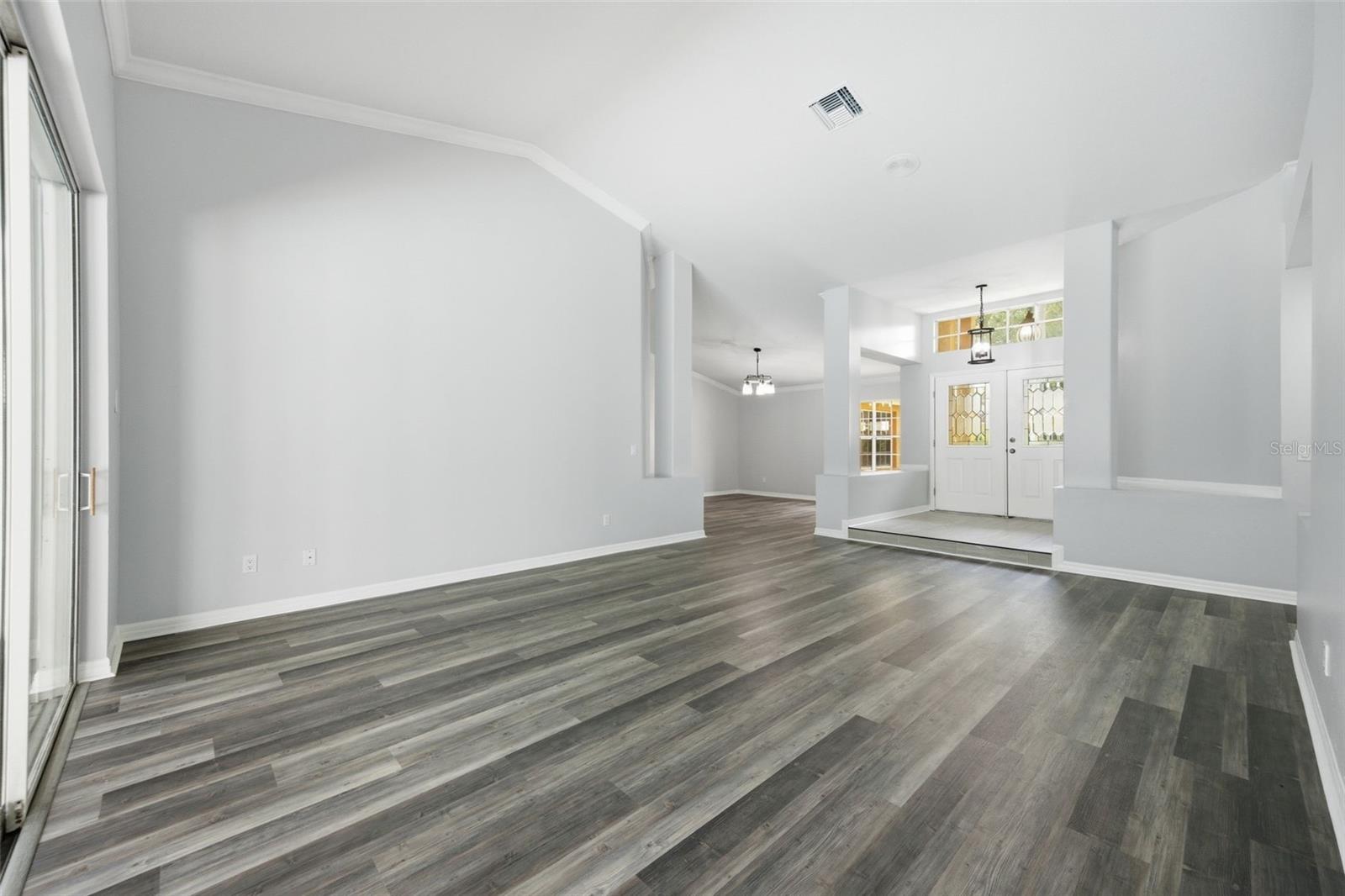 504 STRATFIELD DR, LUTZ, FL, 33549